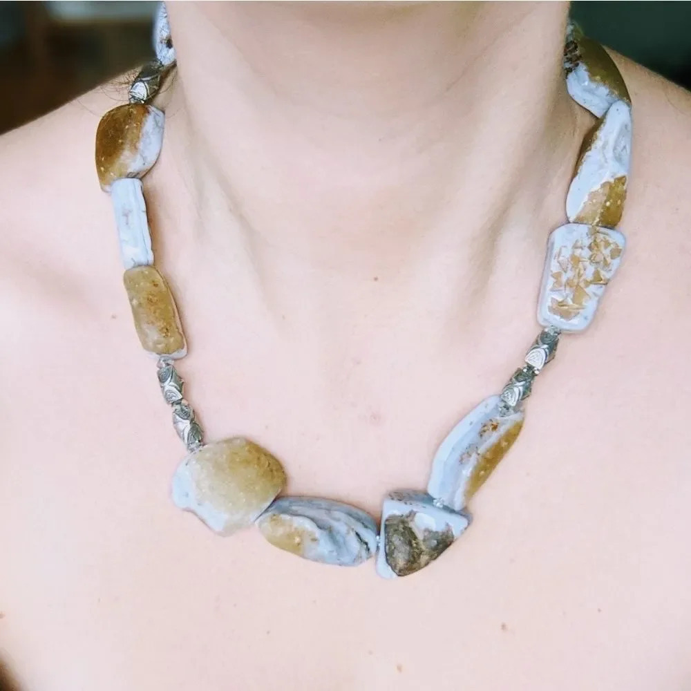 Agate Necklace Blue & Brown